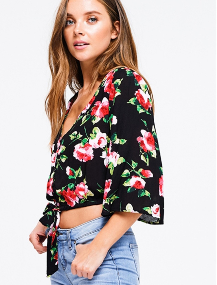 Floral Blouse!! Crop Top! - Picture 2 of 8